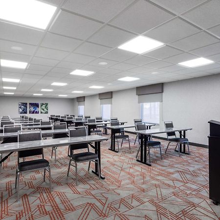 Hampton Inn & Suites Richmond Bagian luar foto
